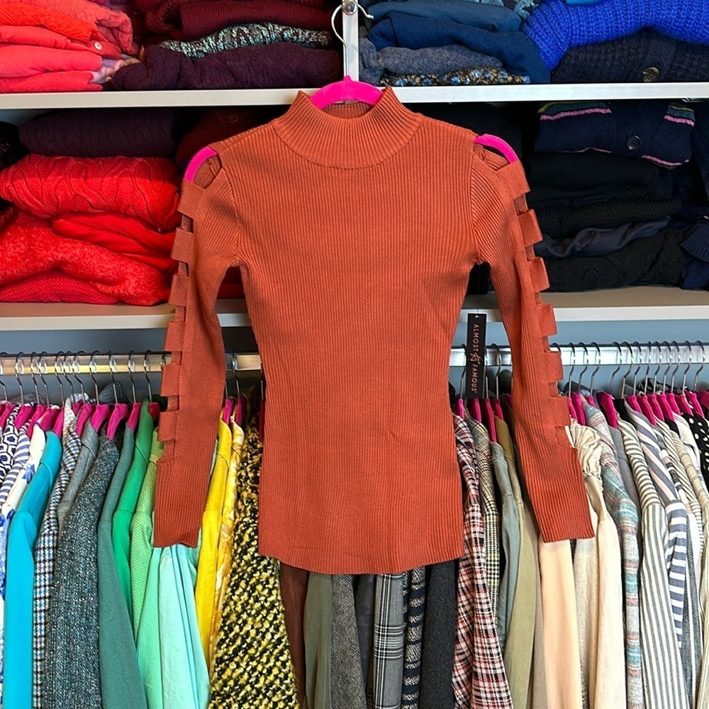 Almost Famous rust cut out long sleeve mock neck ribbed sweater size S NWT